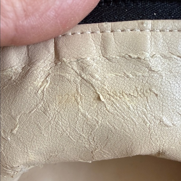 Fendi Black and Gold Round Bag - Picture 14 of 14